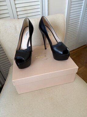 Prada Black Leather Peep Toe Platform Pumps / Vitello Lux